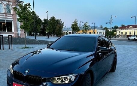 BMW 3 серия, 2013 год, 2 350 000 рублей, 1 фотография