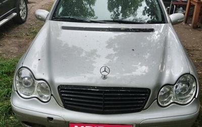 Mercedes-Benz C-Класс, 2001 год, 650 000 рублей, 1 фотография