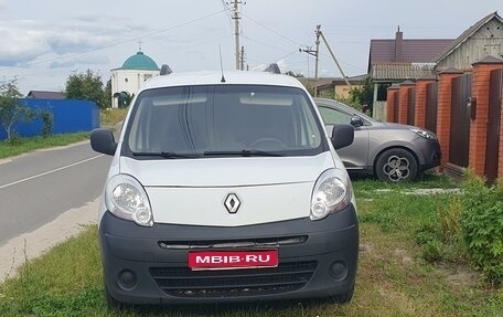 Renault Kangoo II рестайлинг, 2011 год, 750 000 рублей, 1 фотография