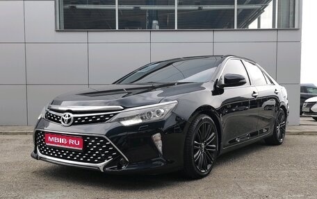 Toyota Camry, 2017 год, 2 600 000 рублей, 1 фотография