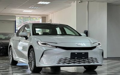 Toyota Camry, 2024 год, 3 950 000 рублей, 1 фотография