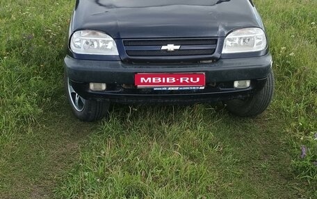 Chevrolet Niva I рестайлинг, 2005 год, 340 000 рублей, 1 фотография