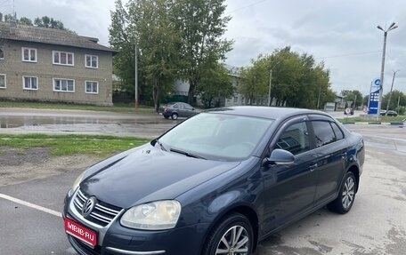 Volkswagen Jetta VI, 2008 год, 660 000 рублей, 1 фотография