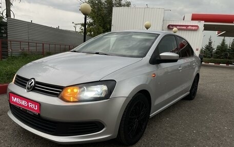 Volkswagen Polo VI (EU Market), 2011 год, 900 000 рублей, 1 фотография