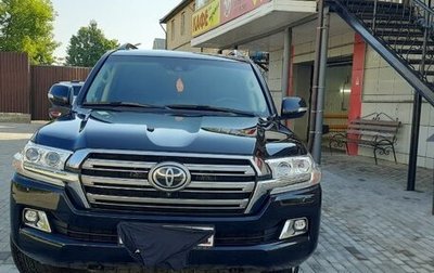 Toyota Land Cruiser 200, 2017 год, 6 800 000 рублей, 1 фотография