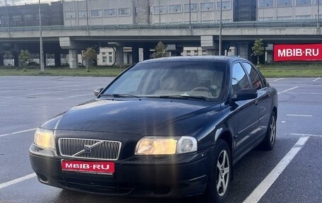 Volvo S80 II рестайлинг 2, 2003 год, 520 000 рублей, 1 фотография