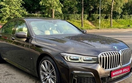 BMW 7 серия, 2019 год, 6 900 000 рублей, 1 фотография