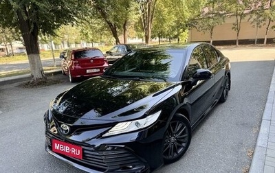 Toyota Camry, 2021 год, 4 000 000 рублей, 1 фотография