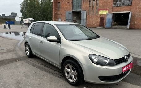 Volkswagen Golf VI, 2011 год, 600 000 рублей, 1 фотография