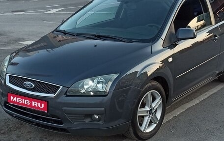 Ford Focus II рестайлинг, 2006 год, 530 000 рублей, 1 фотография