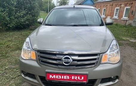 Nissan Almera, 2013 год, 900 000 рублей, 1 фотография