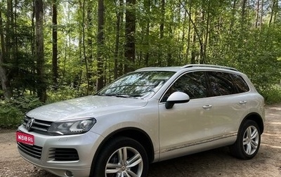 Volkswagen Touareg III, 2011 год, 1 870 000 рублей, 1 фотография