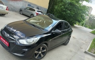 Hyundai Solaris II рестайлинг, 2011 год, 750 000 рублей, 1 фотография