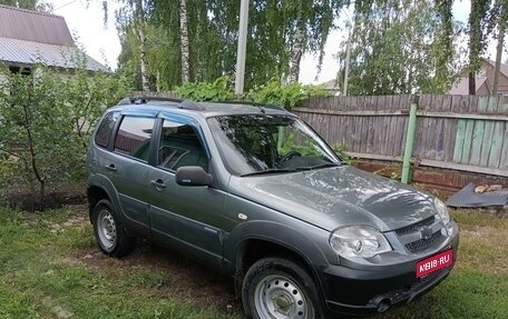 Chevrolet Niva I рестайлинг, 2009 год, 498 000 рублей, 1 фотография