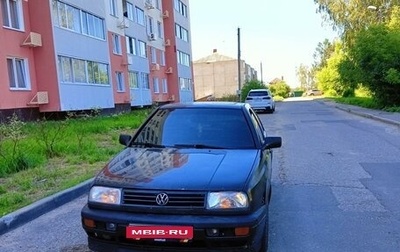 Volkswagen Vento, 1993 год, 135 000 рублей, 1 фотография