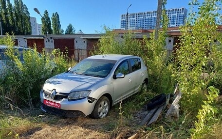 Renault Sandero II рестайлинг, 2017 год, 550 000 рублей, 1 фотография