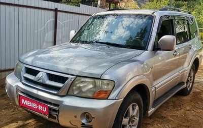 Mitsubishi Pajero III рестайлинг, 2005 год, 800 000 рублей, 1 фотография