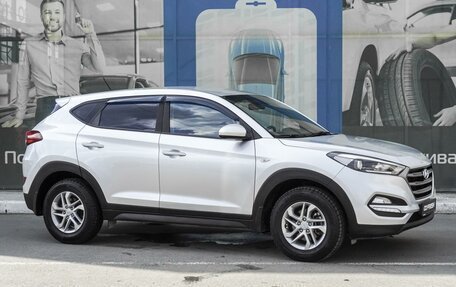 Hyundai Tucson III, 2015 год, 1 899 000 рублей, 1 фотография