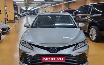 Toyota Camry, 2023 год, 4 450 000 рублей, 1 фотография