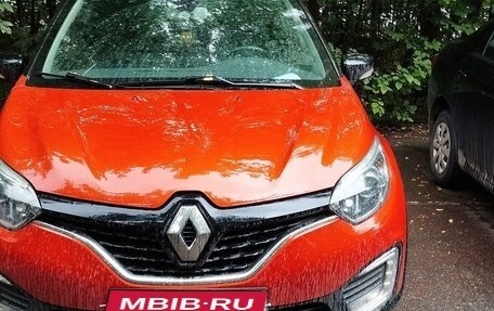 Renault Kaptur I рестайлинг, 2018 год, 1 810 000 рублей, 1 фотография