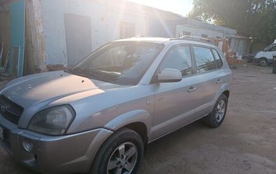 Hyundai Tucson III, 2004 год, 830 000 рублей, 1 фотография