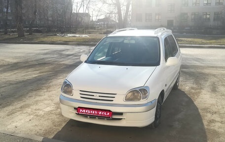 Toyota Raum I, 1999 год, 445 000 рублей, 1 фотография