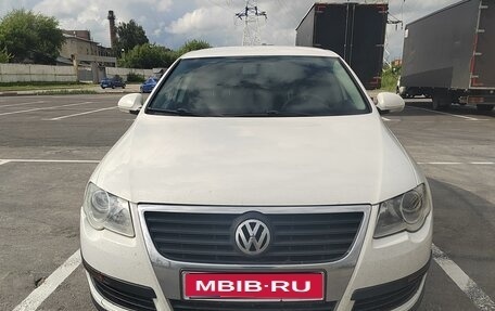 Volkswagen Passat B6, 2010 год, 695 000 рублей, 1 фотография