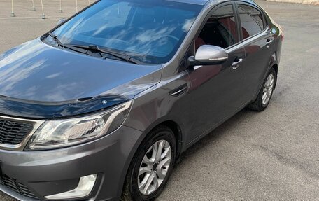 KIA Rio III рестайлинг, 2012 год, 880 000 рублей, 1 фотография