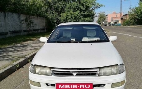 Toyota Carina, 1995 год, 405 000 рублей, 1 фотография