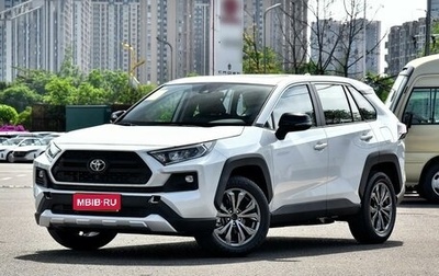 Toyota RAV4, 2024 год, 3 790 000 рублей, 1 фотография