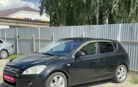 KIA cee'd I рестайлинг, 2008 год, 650 000 рублей, 1 фотография