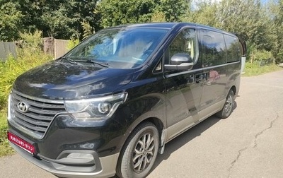 Hyundai H-1 II рестайлинг, 2021 год, 4 200 000 рублей, 1 фотография