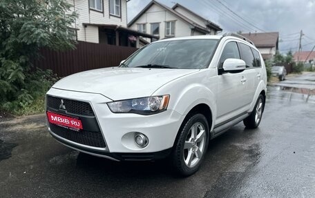 Mitsubishi Outlander III рестайлинг 3, 2011 год, 1 250 000 рублей, 1 фотография