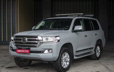 Toyota Land Cruiser 200, 2021 год, 9 000 000 рублей, 1 фотография