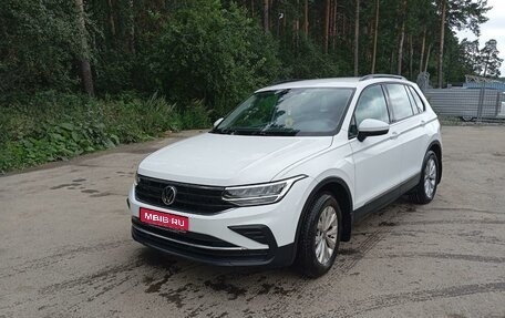 Volkswagen Tiguan II, 2021 год, 2 900 000 рублей, 1 фотография