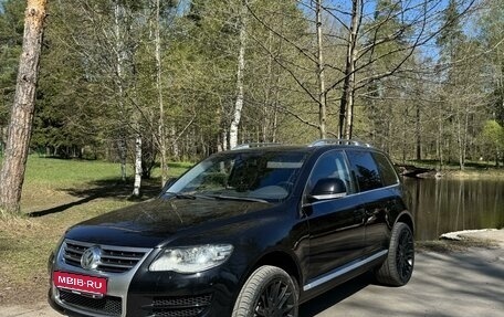 Volkswagen Touareg III, 2008 год, 1 750 000 рублей, 1 фотография