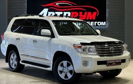 Toyota Land Cruiser 200, 2014 год, 4 887 000 рублей, 1 фотография