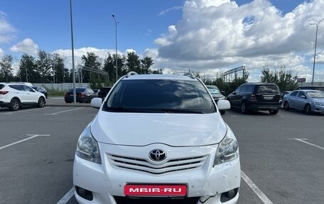 Toyota Verso I, 2011 год, 1 200 000 рублей, 1 фотография