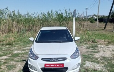 Hyundai Solaris II рестайлинг, 2012 год, 550 000 рублей, 1 фотография