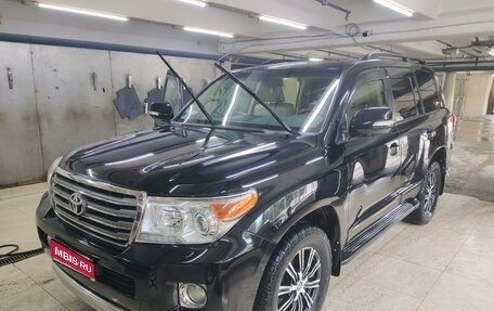 Toyota Land Cruiser 200, 2012 год, 4 050 000 рублей, 1 фотография