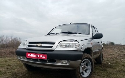 Chevrolet Niva I рестайлинг, 2004 год, 270 000 рублей, 1 фотография