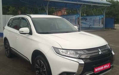 Mitsubishi Outlander III рестайлинг 3, 2021 год, 3 000 000 рублей, 1 фотография