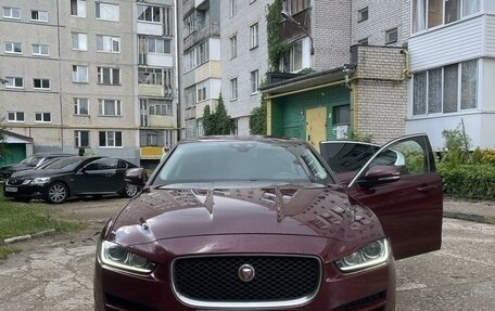 Jaguar XE I рестайлинг, 2017 год, 2 199 000 рублей, 1 фотография