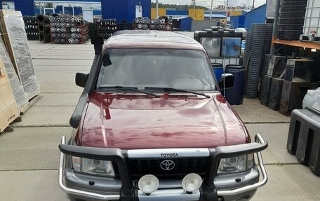 Toyota Land Cruiser Prado 90 рестайлинг, 1996 год, 1 585 000 рублей, 1 фотография