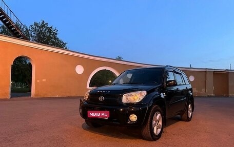 Toyota RAV4, 2005 год, 1 350 000 рублей, 1 фотография