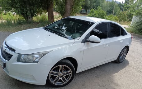 Chevrolet Cruze II, 2011 год, 850 000 рублей, 1 фотография