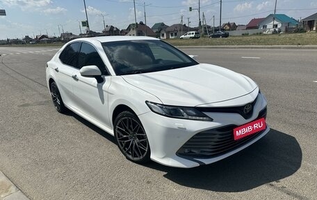 Toyota Camry, 2019 год, 3 150 000 рублей, 1 фотография