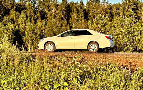 Toyota Camry, 2014 год, 1 840 000 рублей, 1 фотография