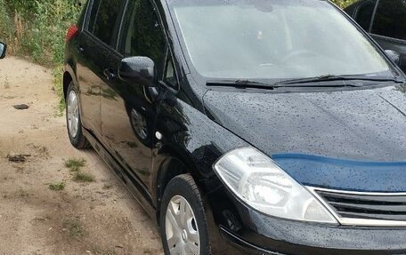 Nissan Tiida, 2011 год, 750 000 рублей, 1 фотография