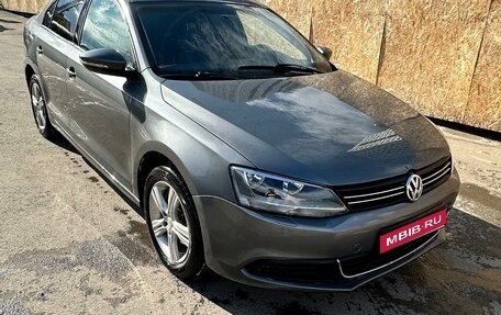 Volkswagen Jetta VI, 2012 год, 890 000 рублей, 1 фотография